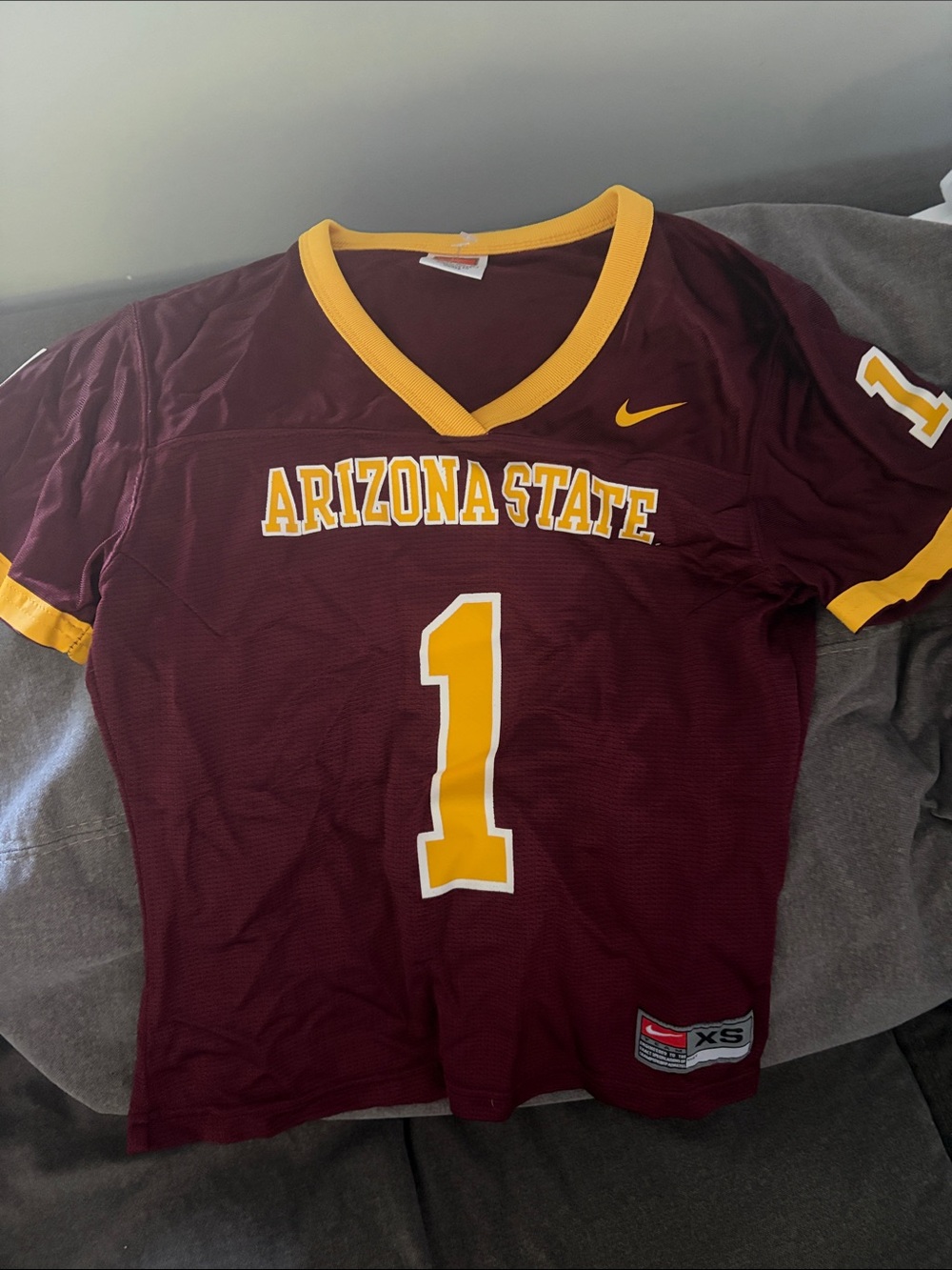 Nike Maroon Football Jersey Patch - XS